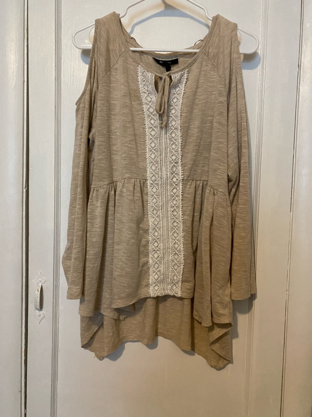 Style & Co. Beige Cold-Shoulder Tunic with White Lace Panel